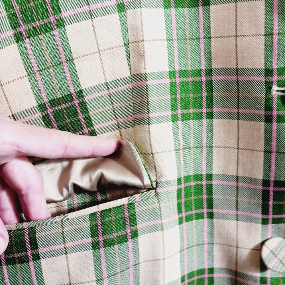 Bardot, Plaid Long Blazer Jacket Green & Soft Gold, Pink Highlight Medium Preppy - Picture 10 of 15